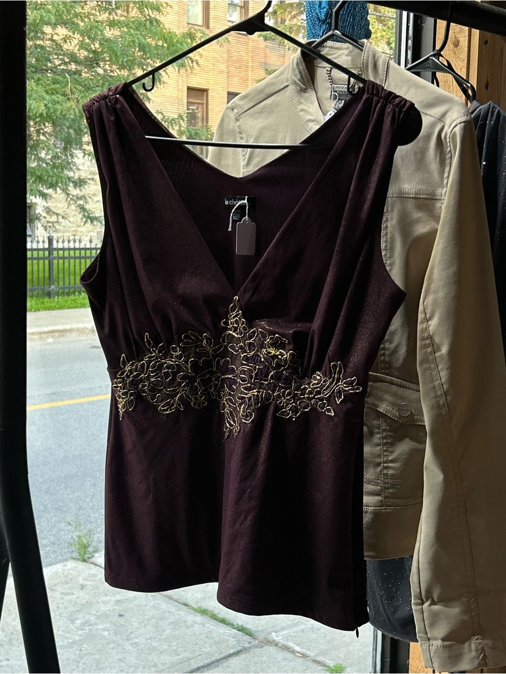Embroidered V-Neck Women's Tank Top - Deep Plum